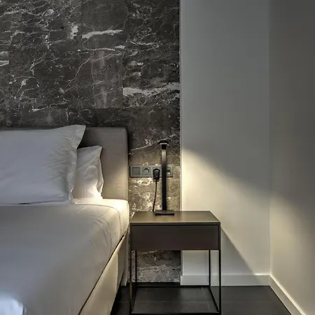 Tq 10 Boutique Aparthotel